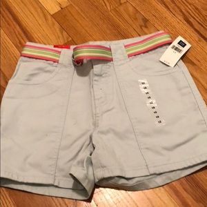 CUTE GIRLS GAP SHORTS